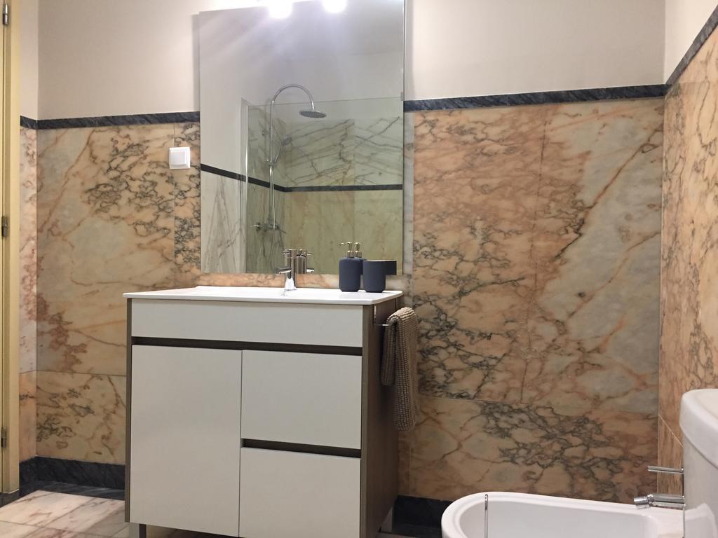 Music House Apartment Porto Bagian luar foto