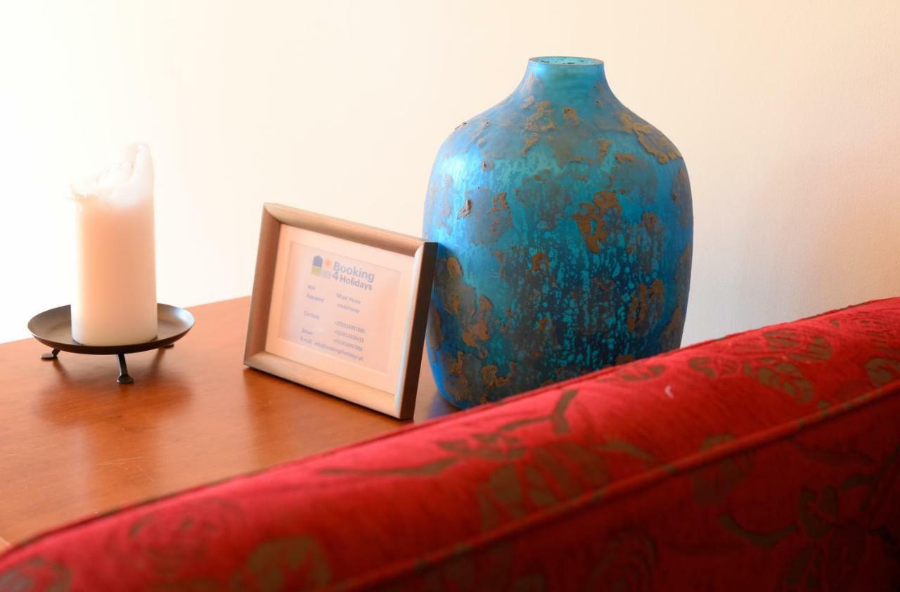 Music House Apartment Porto Bagian luar foto
